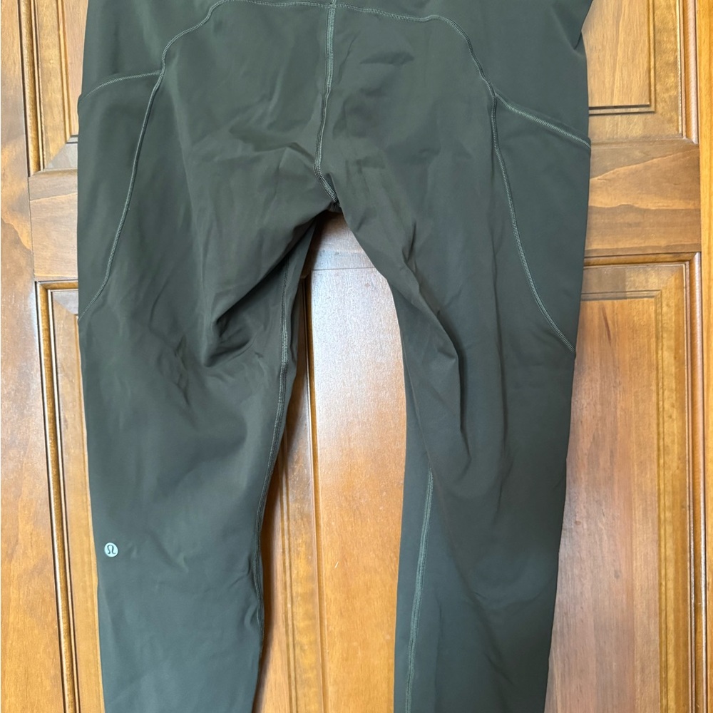 lululemon athletica olive green Leggings